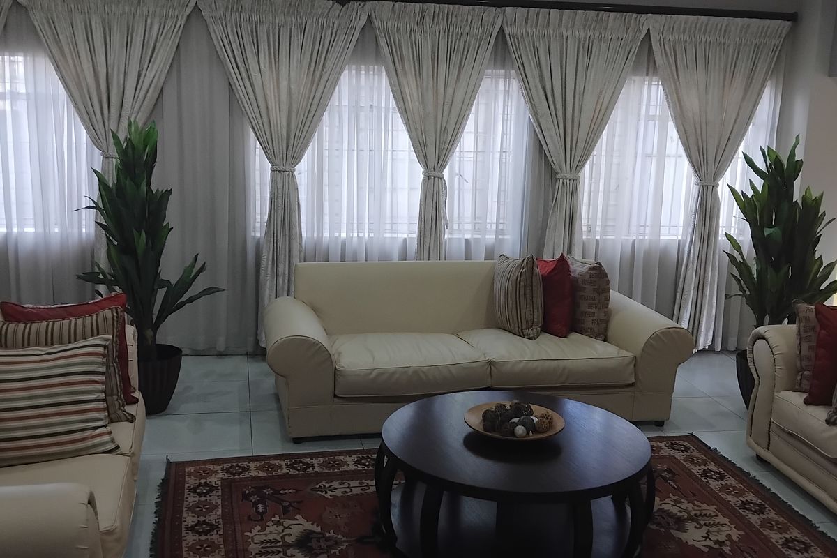 GUEST HOUSE FOR SALE - Photo 4