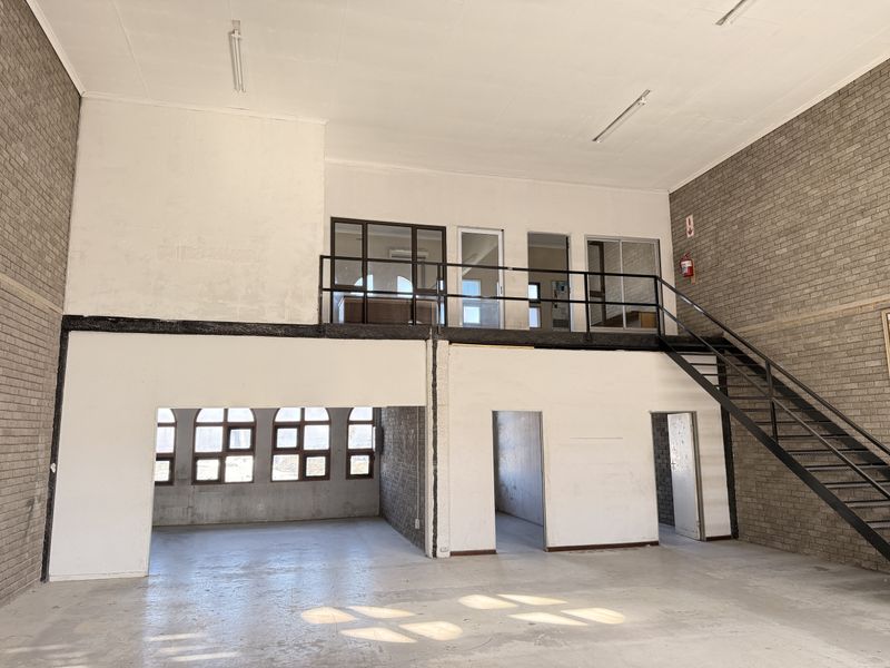 200m2 Warehouse in Secure Gallagher Corner Precinct - Photo 6