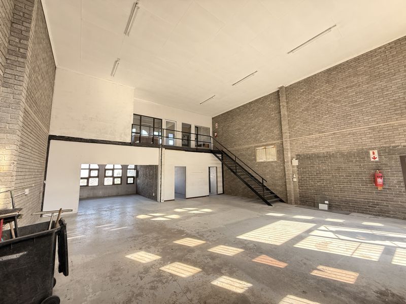 200m2 Warehouse in Secure Gallagher Corner Precinct - Photo 5