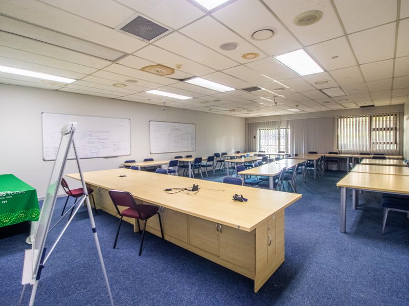 Exceptional freestanding commercial property! - Photo 7
