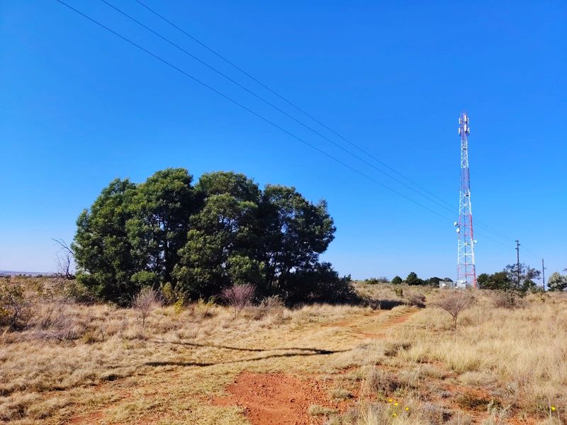 A Private Bushveld Retreat with Exceptional Views and Passive Income - Photo 2