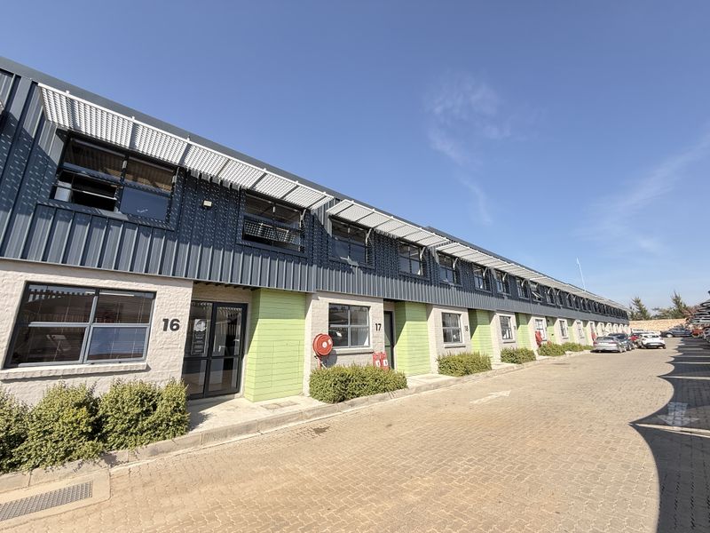140m2 AAA-Grade Warehouse with in Secure Midrand Business Hub - Photo 1