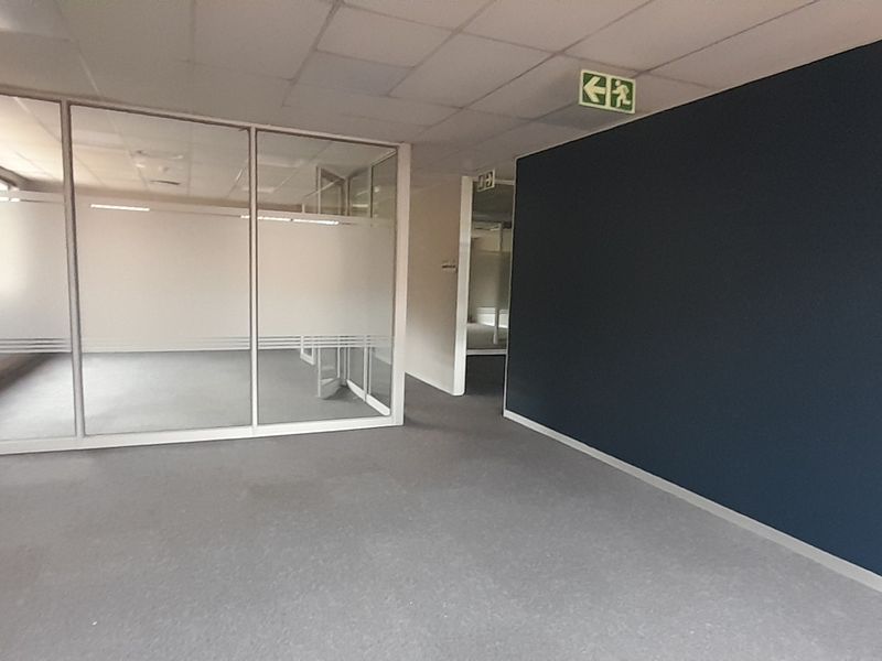 Corporate Office Headquarters with Exceptional Private Office Capacity - Photo 4