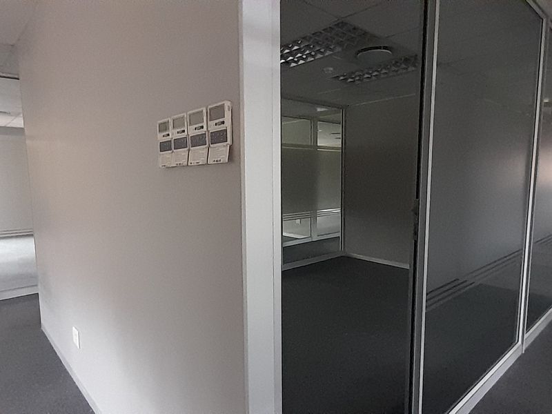 Corporate Office Headquarters with Exceptional Private Office Capacity - Photo 7