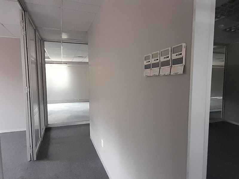 Corporate Office Headquarters with Exceptional Private Office Capacity - Photo 6