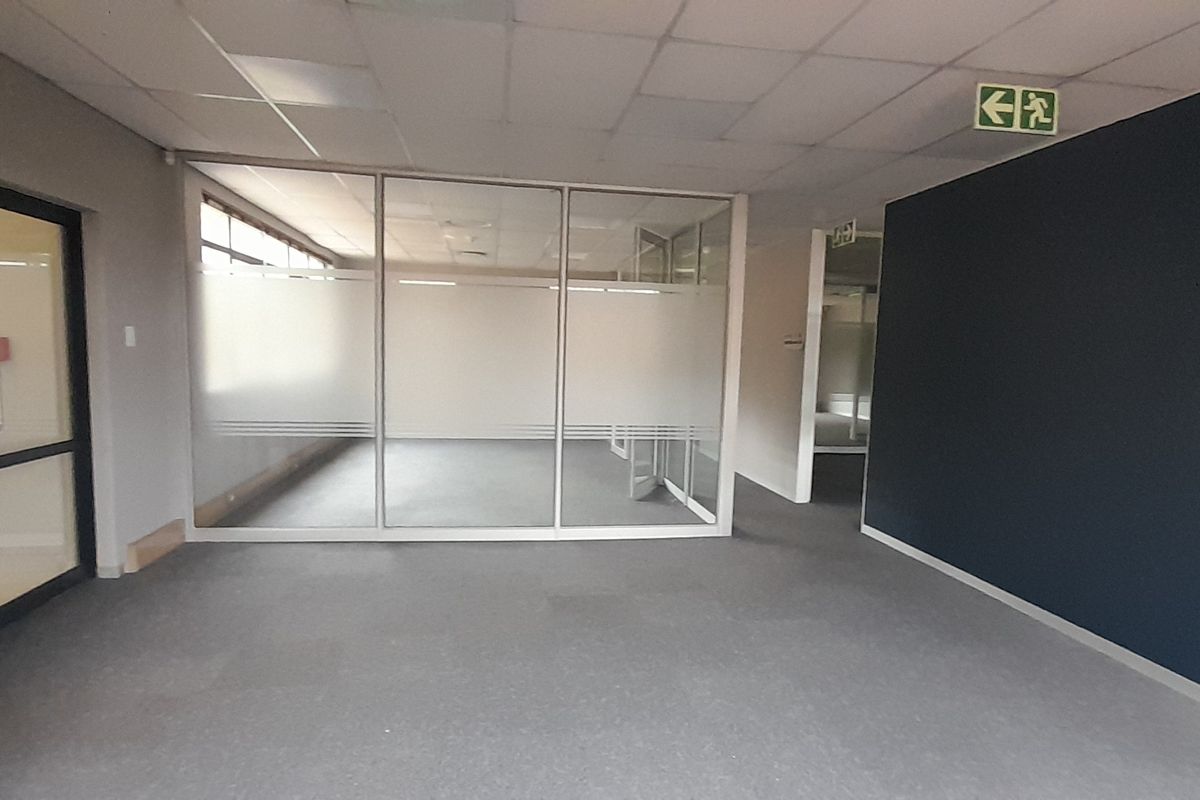 Corporate Office Headquarters with Exceptional Private Office Capacity - Photo 2