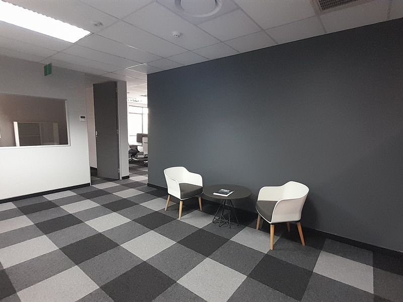 Fully Furnished Office Suite with All Inclusive Operational Costs - Photo 4