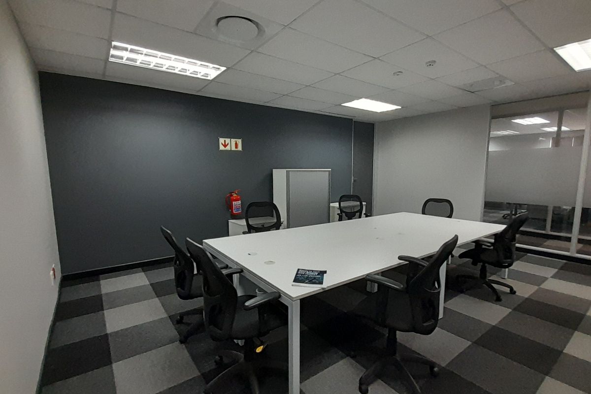 Move In Ready Furnished Office with Predictable Monthly Costs - Photo 3