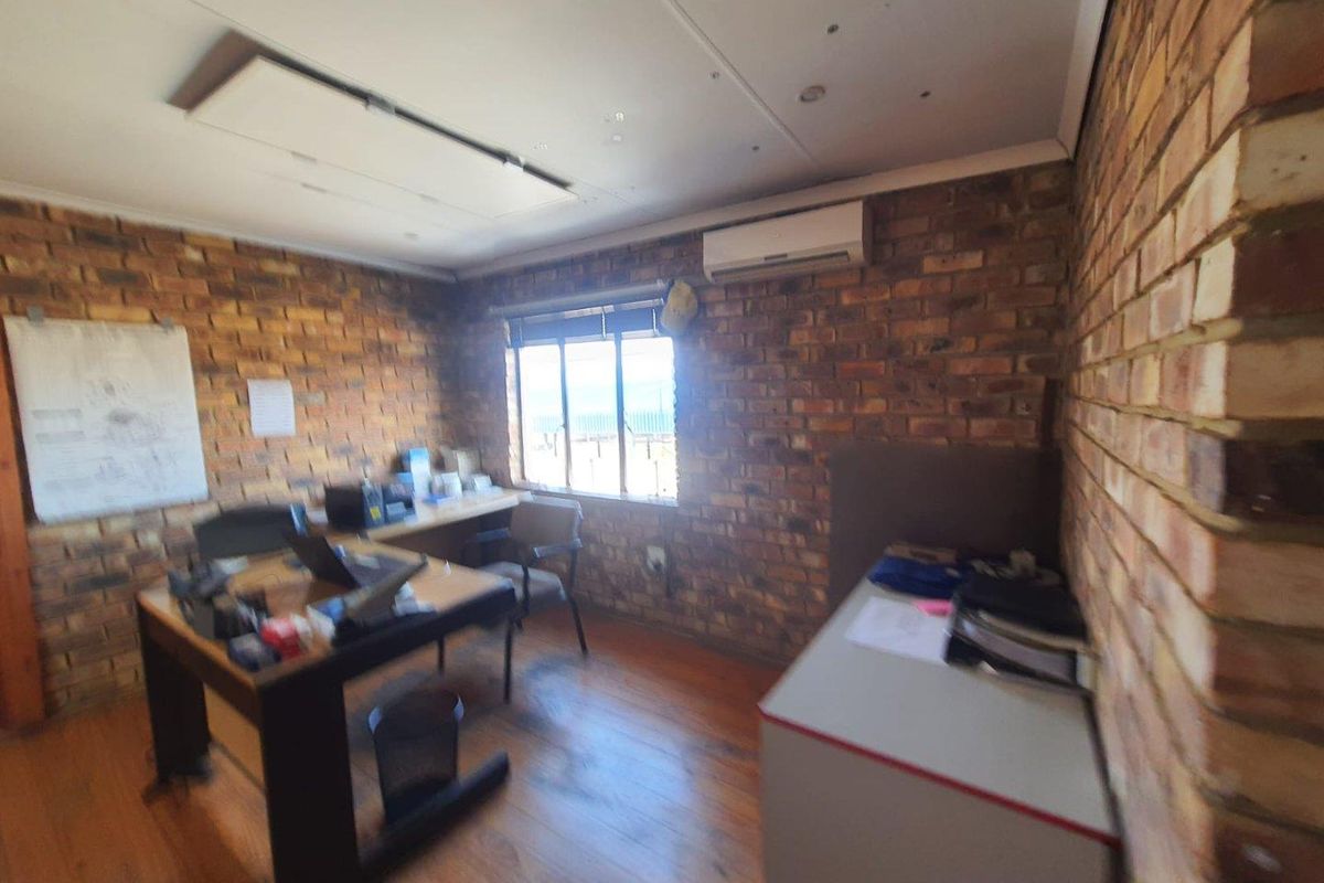 Commercial Property For Sale In Naledi Vaalpark - Photo 3