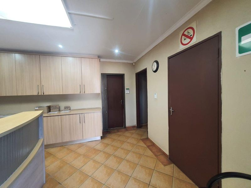 Commercial Property For Sale In Naledi Vaalpark - Photo 10