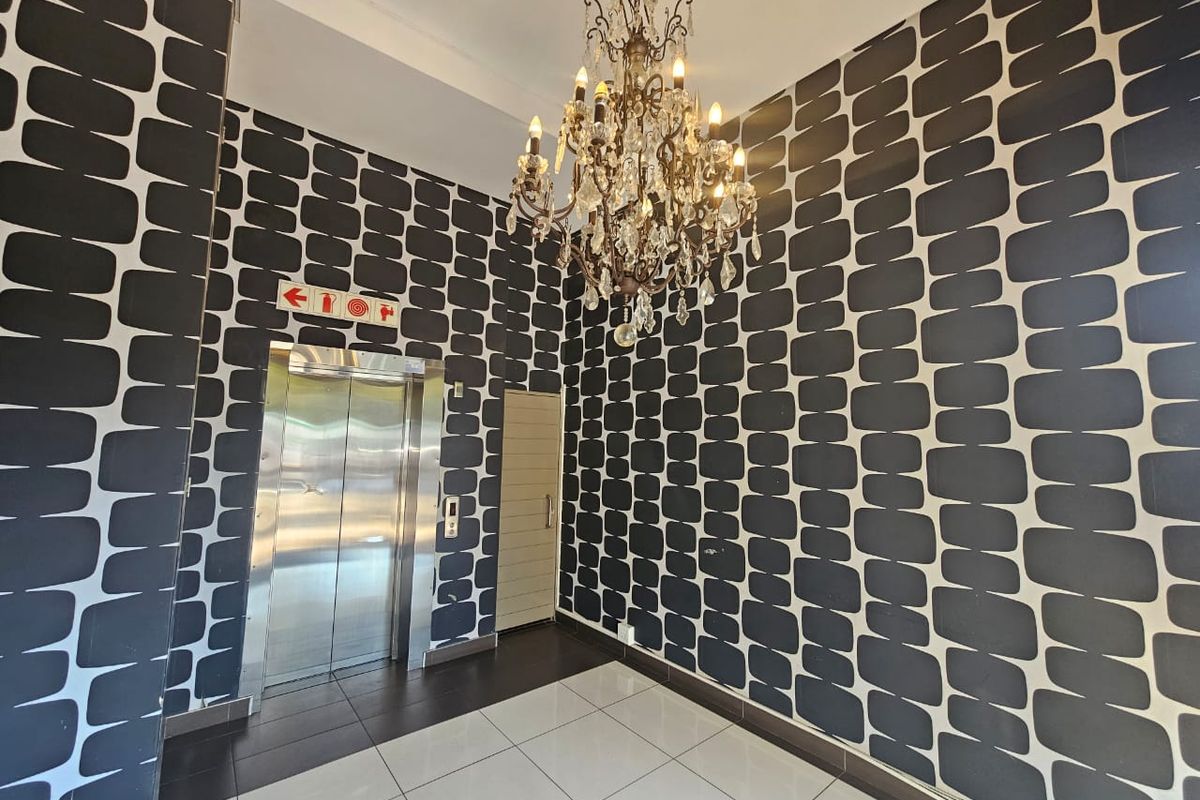 TO LET: Gym, Church, Dance Studio, Training Facility, Theatre or Church | 275 m2 | Waterkloof Corner - Photo 3