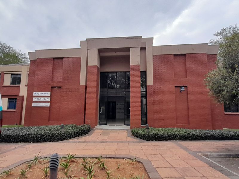 Fully Furnished Office Suite in a Prestigious Pretoria East Business Address - Photo 1