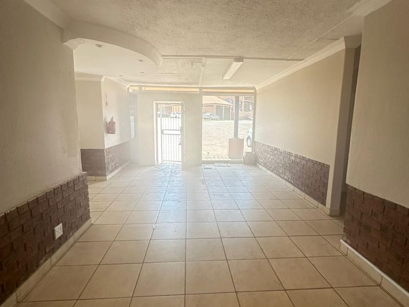 Prime office for sale - Photo 6