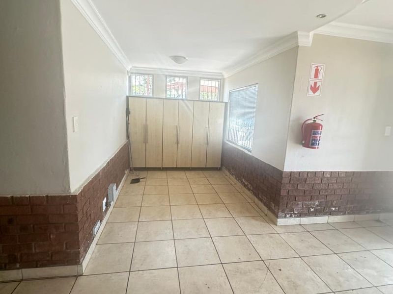 Prime office for sale - Photo 5
