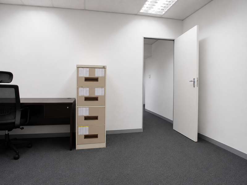Bright Executive Office Available Now - Photo 3