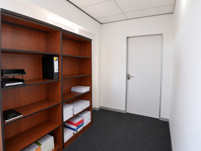 Bright Executive Office Available Now - Photo 5