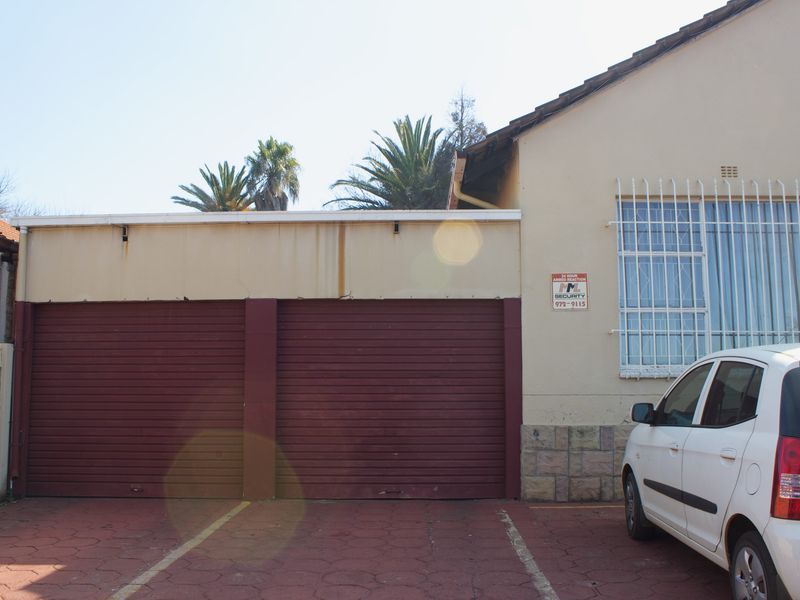 Commerial Property in Van Riebeeck Park - Photo 10