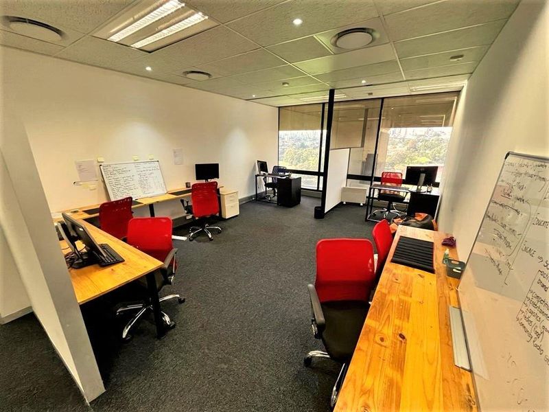 Commercial office to let in Auckland Park - Photo 9