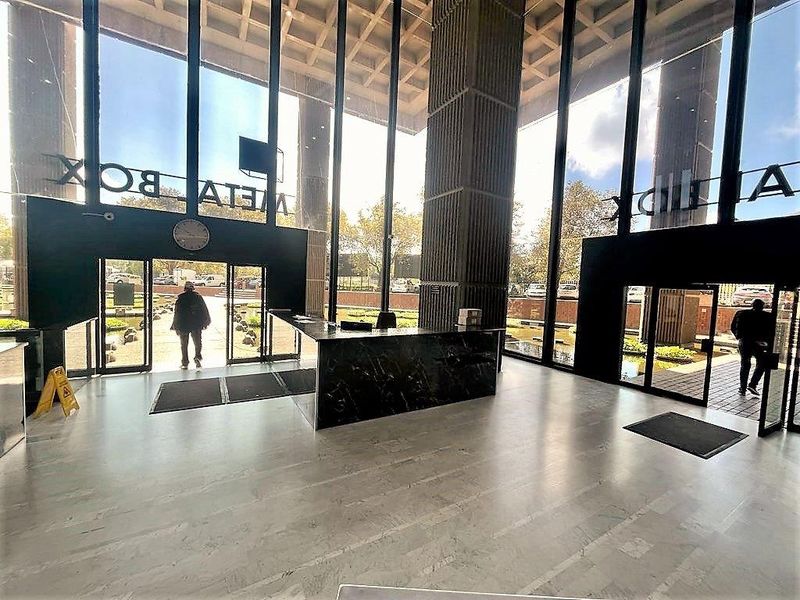 Commercial office to let in Auckland Park - Photo 3