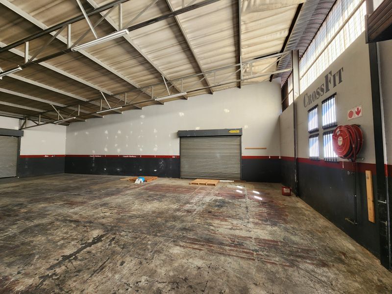 Versatile 280m2 Warehouse To Let in Koedoespoort Industrial Node - Photo 6