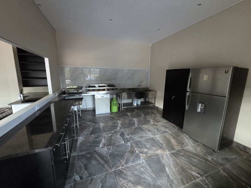 Prime Commercial space To Let On Millionaire's Mile Bluff - Photo 4