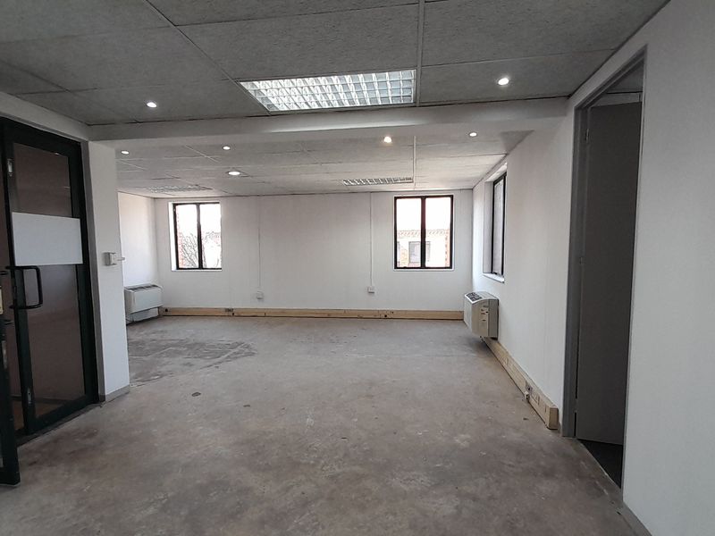 Professional First Floor Office with Reception and Functional Layout - Photo 3