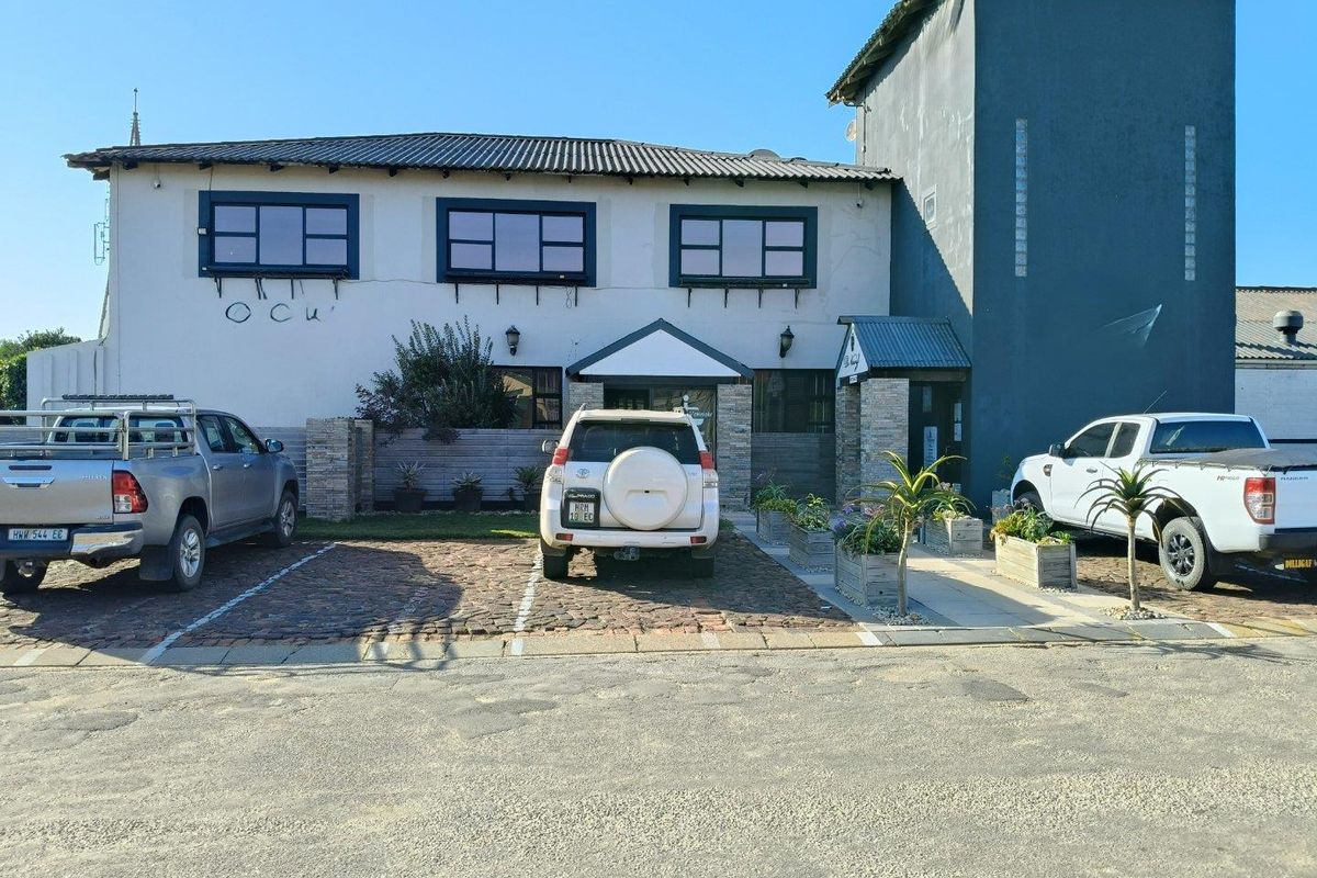 Prime Beachfront Business Premises â Endless Potential in a High-Traffic Location - Photo 3