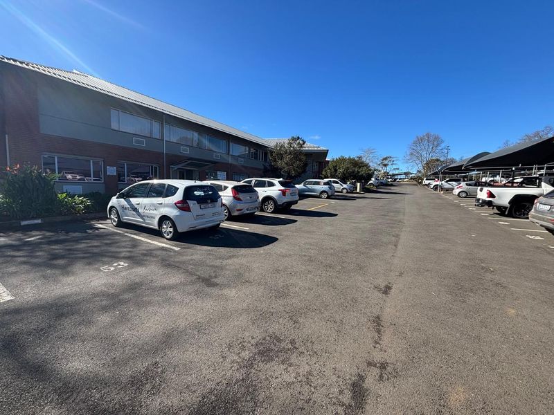 119sqm Office in Hilton to rent at R19505-00 per month plus Vat - Photo 10