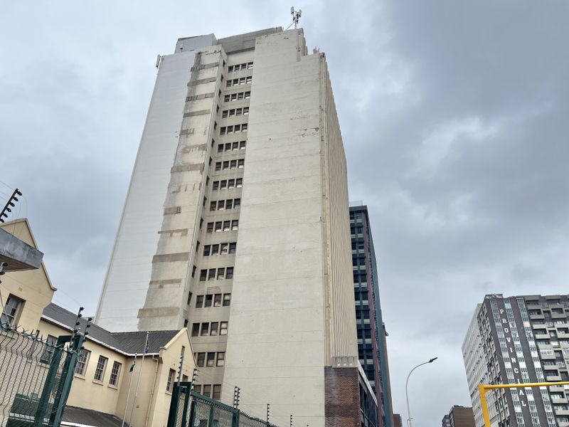 Durban CBD 23 Storey Commercial Building For Sale - Photo 10