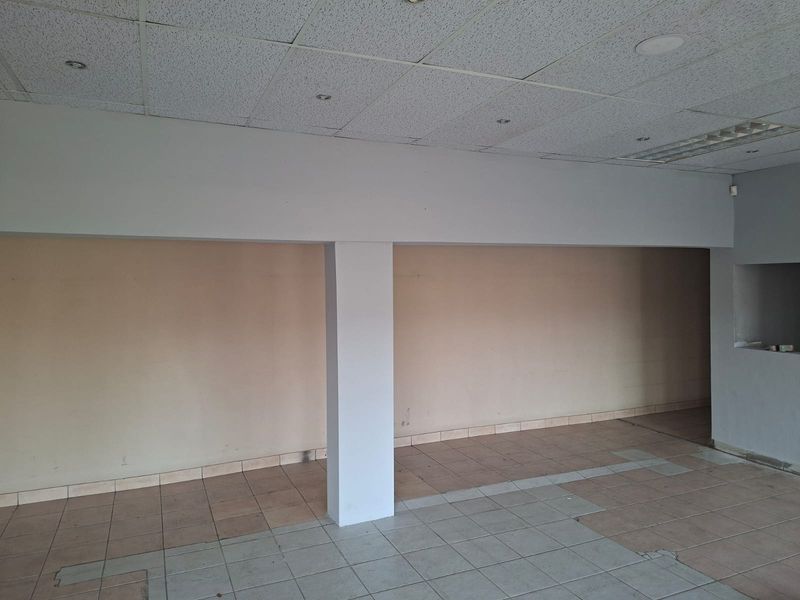Prime Building To Let in Riverside Industrial - Photo 6