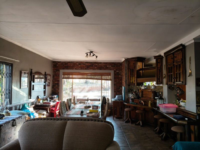 Cosy Country Living on a Smallholding - Photo 6