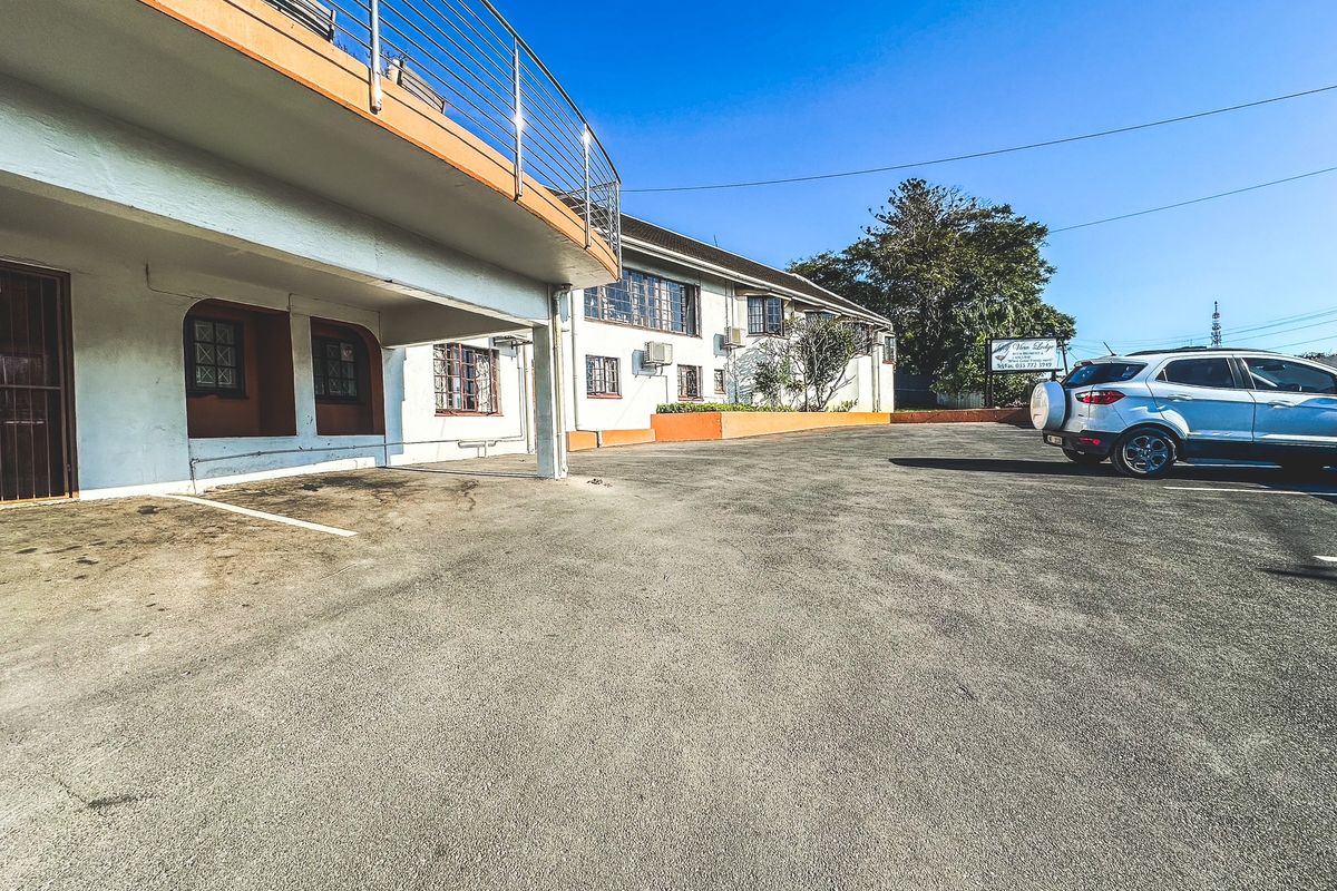 Established Guesthouse for Sale in Prime Empangeni Location - Photo 4