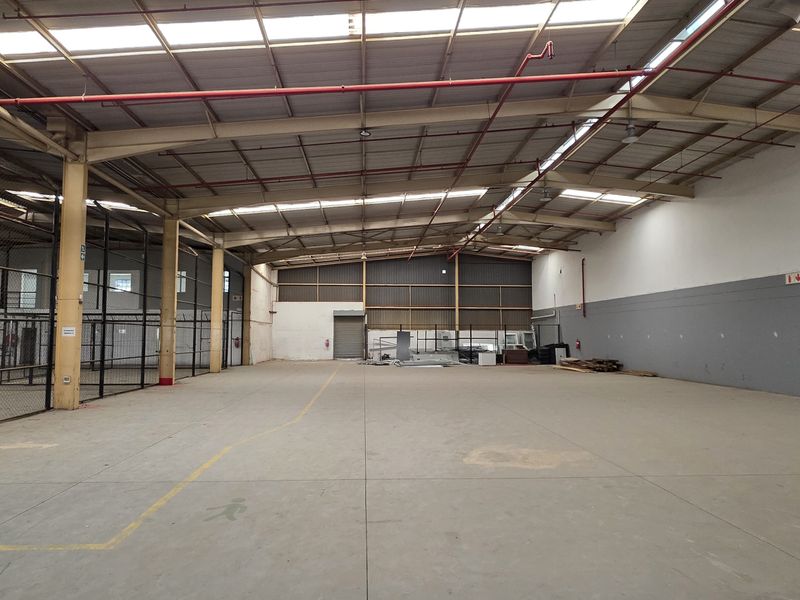 6,242m2 Standalone Warehouse To Let in Corporate Park South | 350 Amps - Photo 6