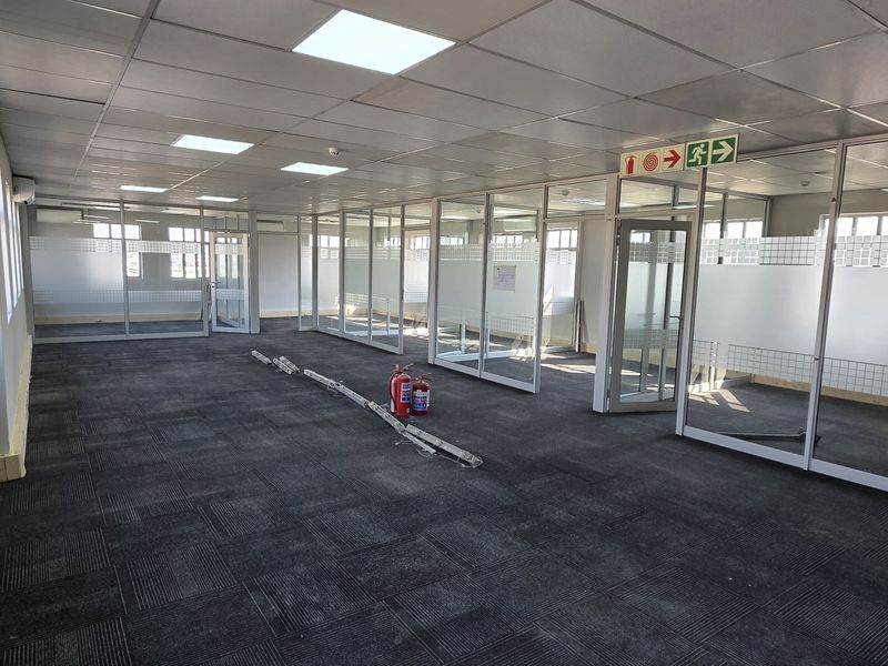 6,242m2 Standalone Warehouse To Let in Corporate Park South | 350 Amps - Photo 8