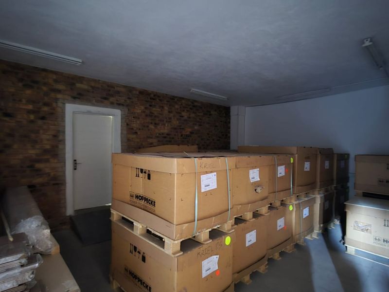 Modern 538m2 Warehouse To Let in Secure N4 Industrial Park - Photo 10
