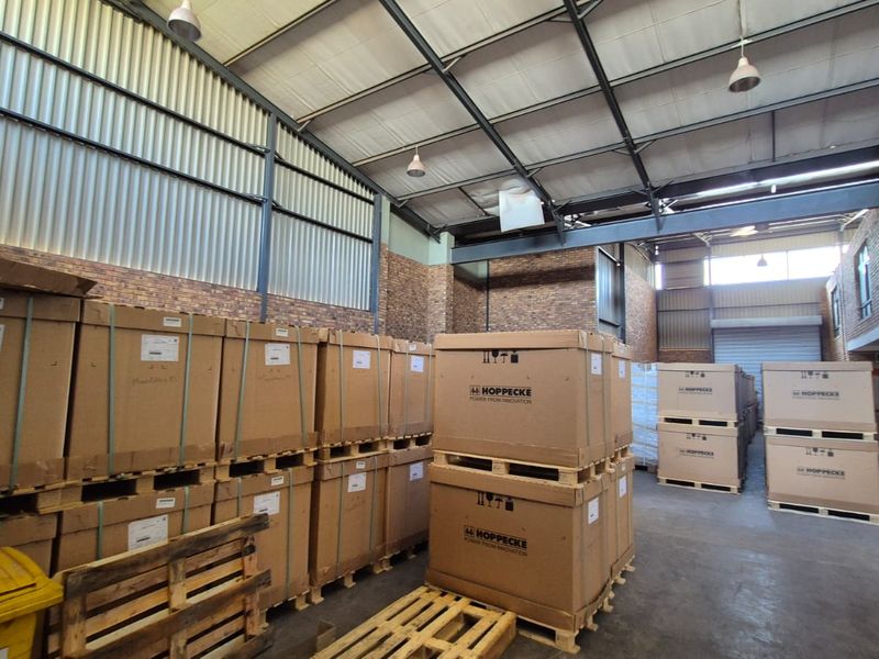 Modern 538m2 Warehouse To Let in Secure N4 Industrial Park - Photo 4