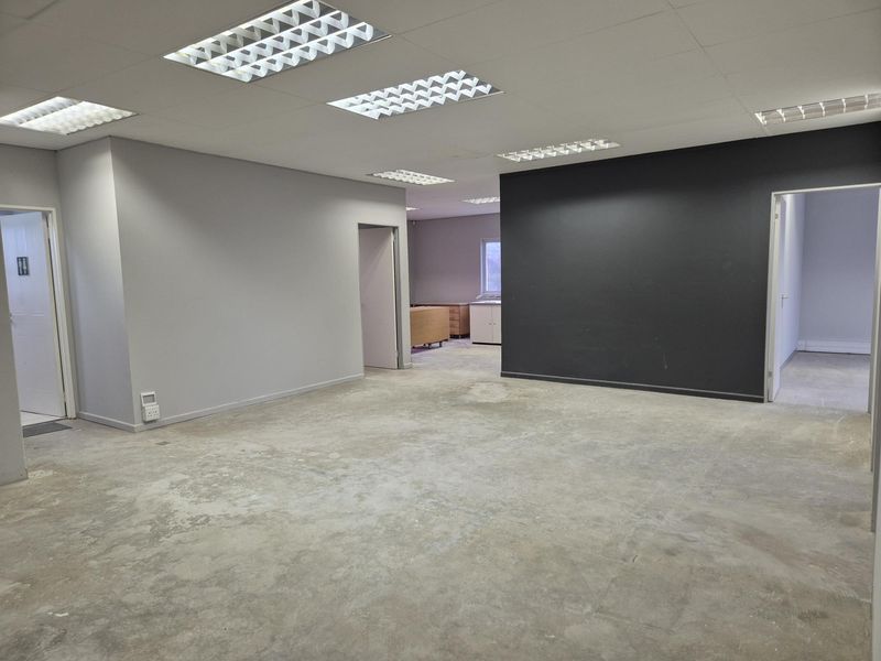OFFICE TO LET - SOMERSET MALL - Photo 9