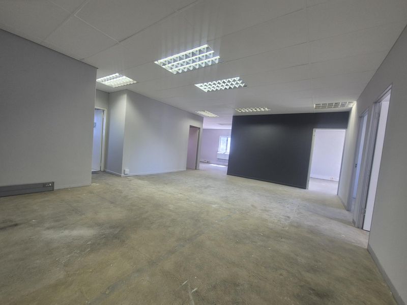 OFFICE TO LET - SOMERSET MALL - Photo 8
