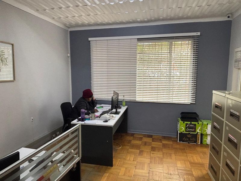 92sqm Office For Sale in Wembley, Pmb for R1 295 000-00 plus Vat - Photo 4