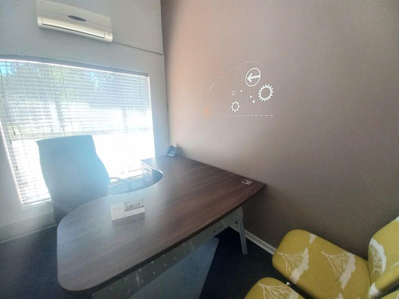 Commercial property for sale in Vanderbijlpark with existing tenants. - Photo 4