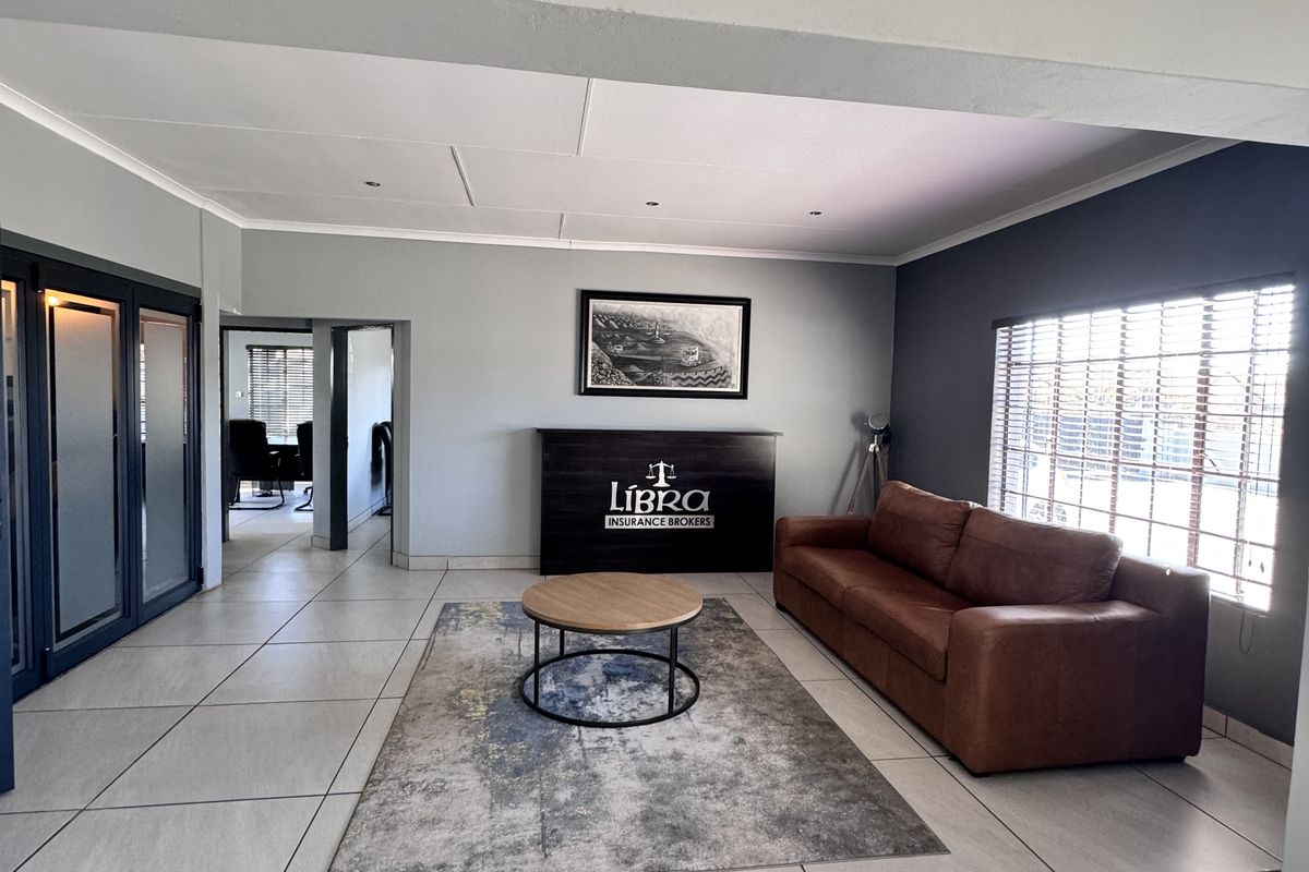 Prime Professional Office Space For Sale – Secure, Modern andFully Equipped! - Photo 2