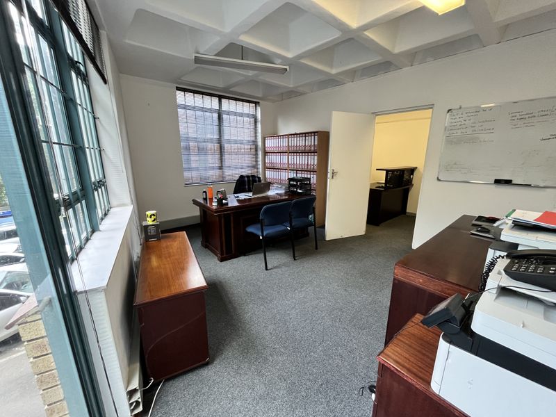 Prime Commercial Office Suite for Sale – Forest Road, Pinetown | R998 500 - Photo 7