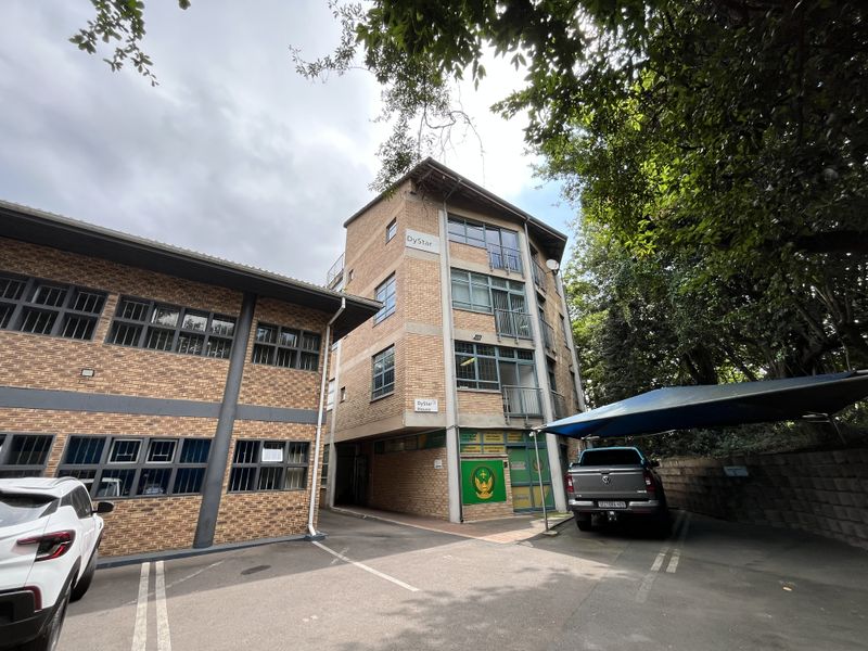 Prime Commercial Office Suite for Sale – Forest Road, Pinetown | R998 500 - Photo 2