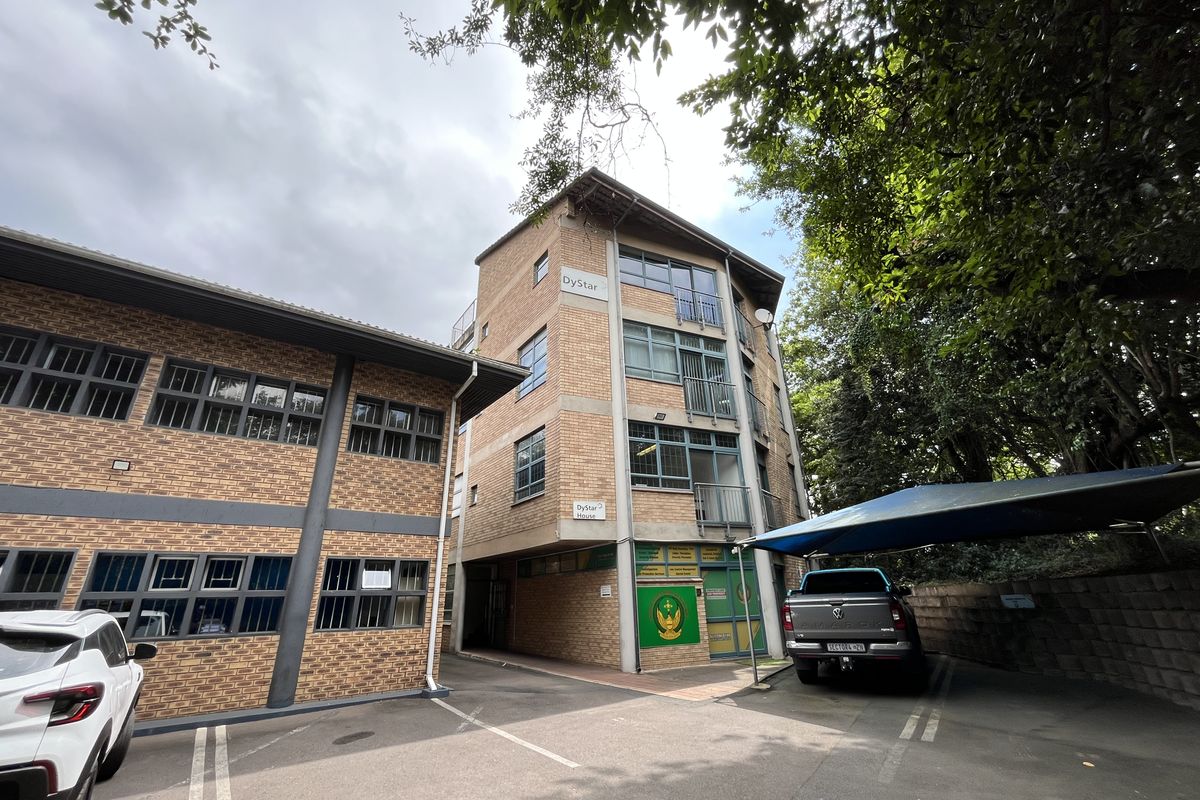 Prime Commercial Office Suite for Sale – Forest Road, Pinetown | R998 500 - Photo 2