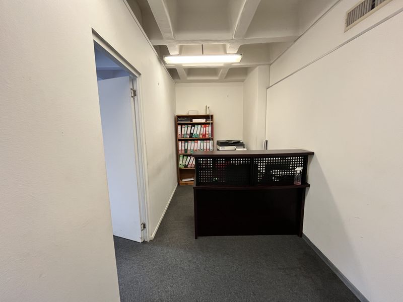 Prime Commercial Office Suite for Sale – Forest Road, Pinetown | R998 500 - Photo 4