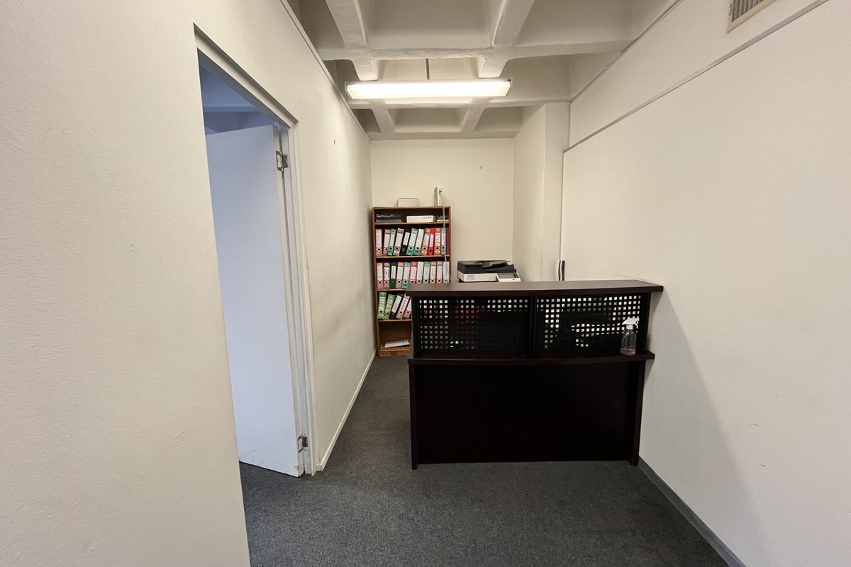 Prime Commercial Office Suite for Sale – Forest Road, Pinetown | R998 500 - Photo 4