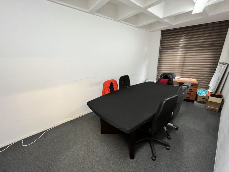 Prime Commercial Office Suite for Sale – Forest Road, Pinetown | R998 500 - Photo 3