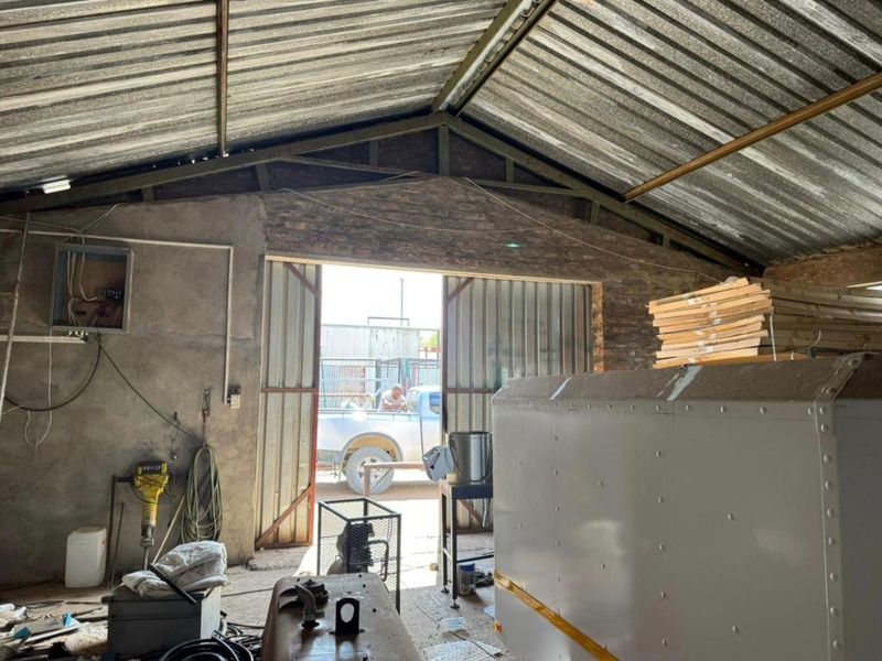 PRIME FACTORY / INDUSTRIAL PROPERTY IN GRAAFF-REINET – “THE GEM OF THE KAROO” - Photo 5