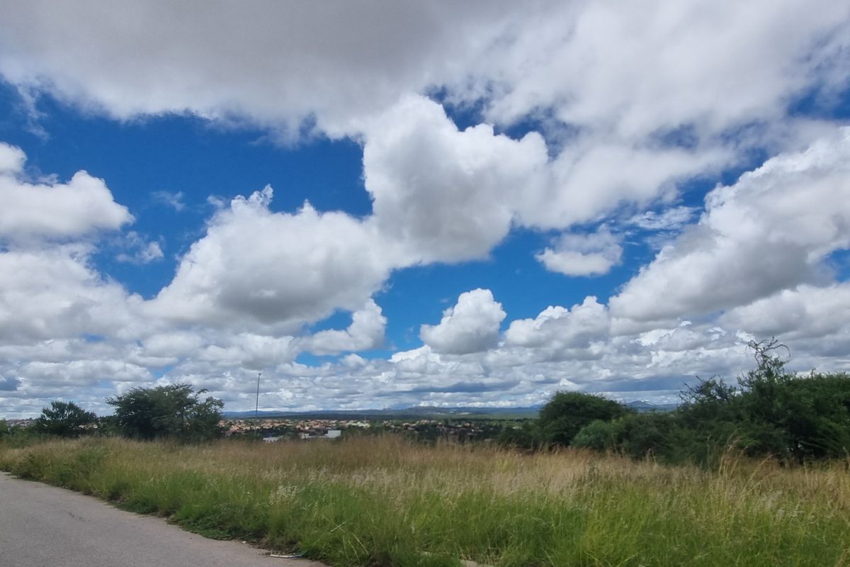 Vacant Land for Sale – Prime spot for medical professional housing - Photo 3