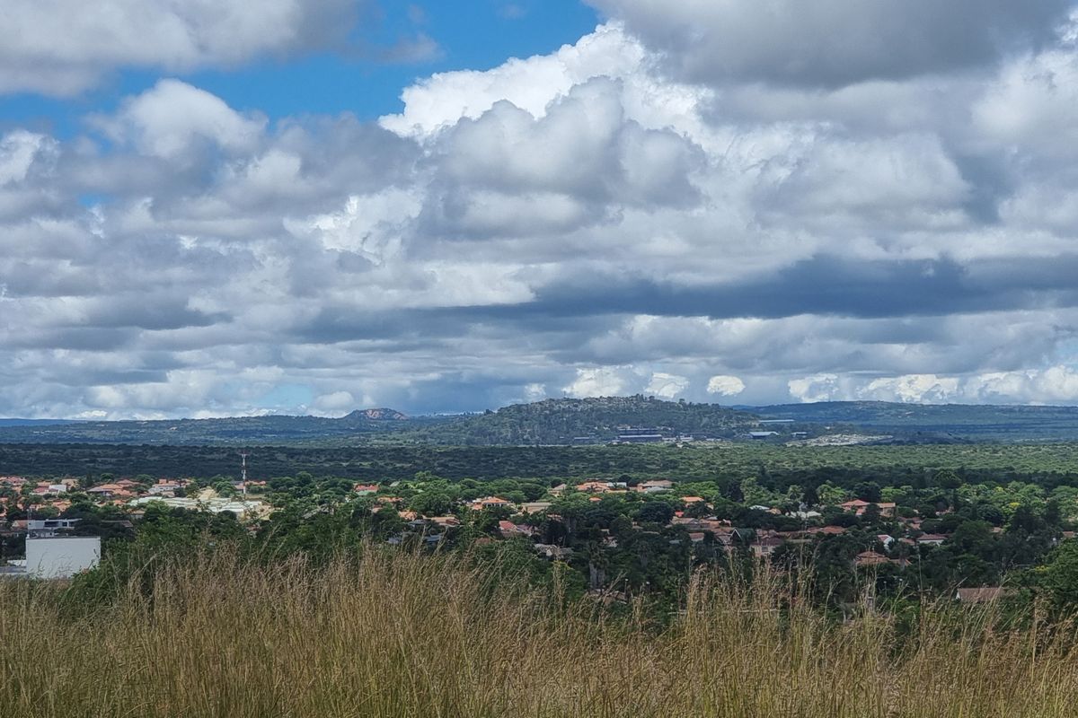 Vacant Land for Sale – Prime spot for medical professional housing - Photo 5